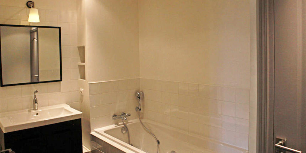 Le Montauban Bed & Breakfast Льо Ман Стая снимка